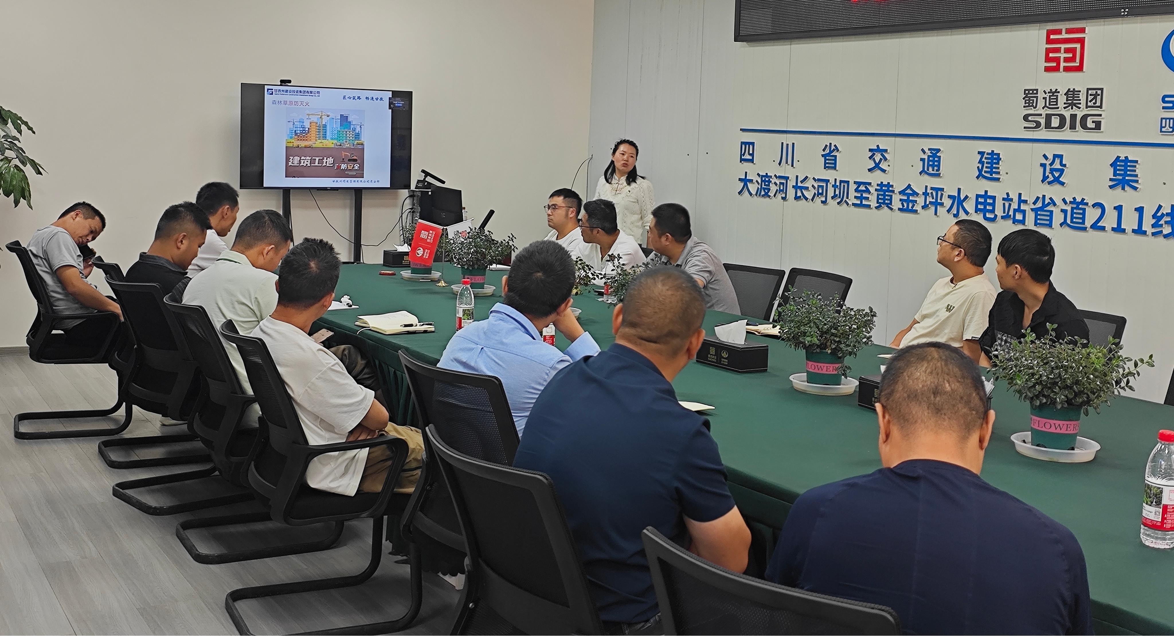 1762326265785038.jpg 1762326265785038.jpg