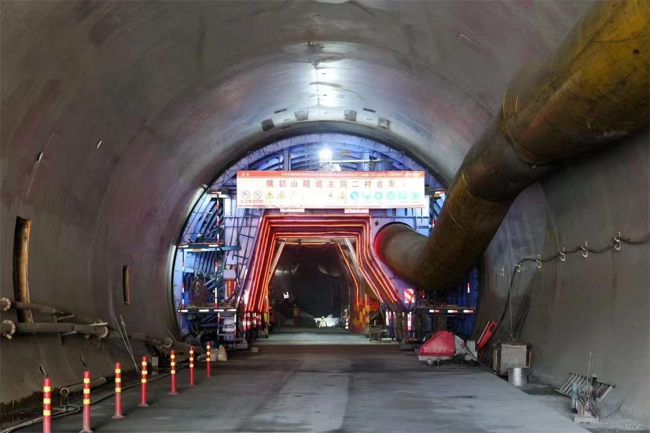 1763458178891871.jpg 1763458178891871.jpg